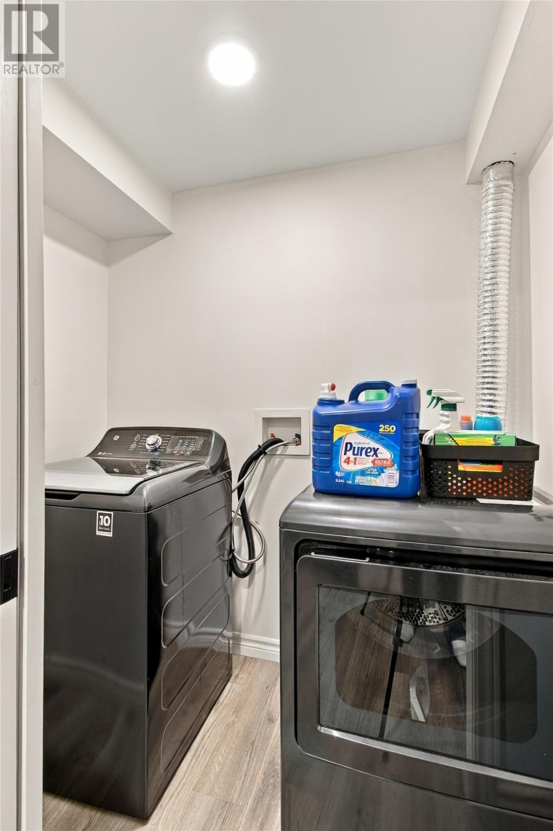 11 Phoenix Drive Property Photo 15