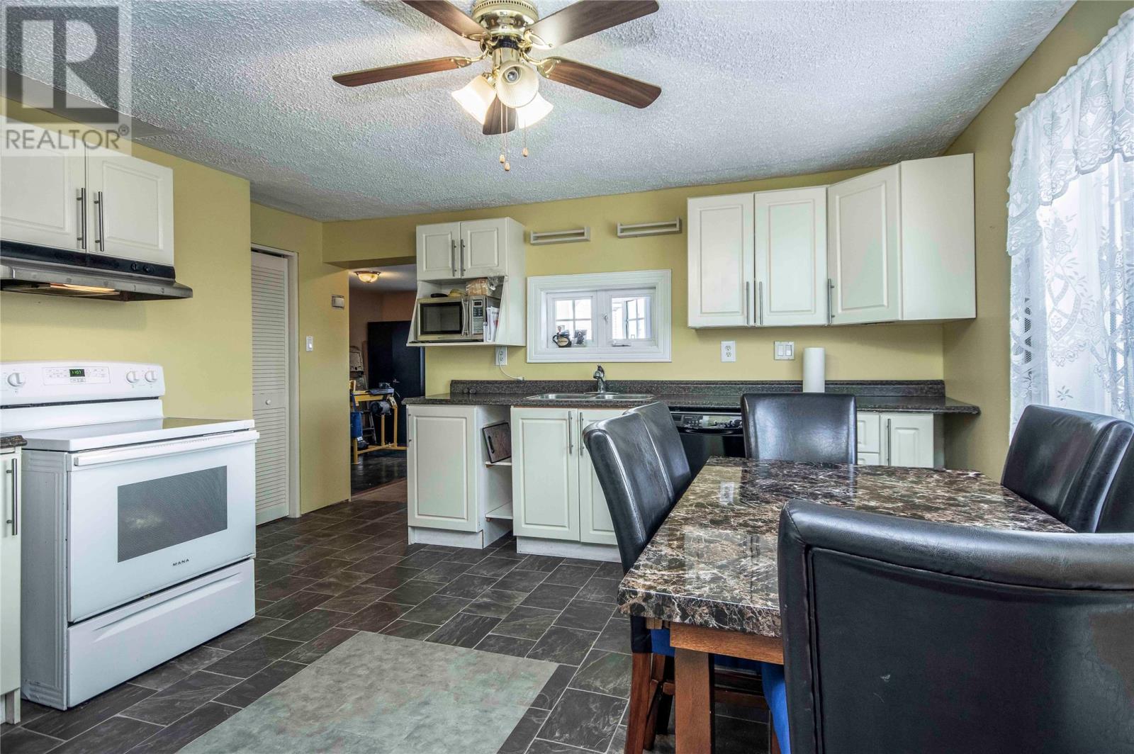 80 Motion Drive Property Photo 9