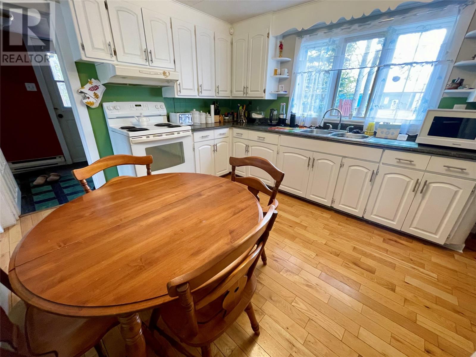2 Patrick Street Property Photo 9