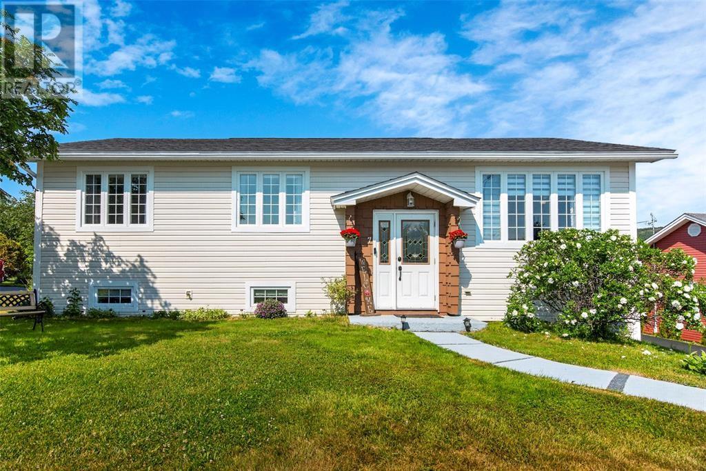 7 Leslie Street Property Photo 3