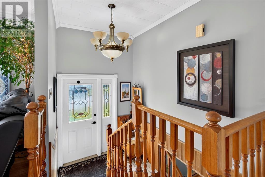 7 Leslie Street Property Photo 20
