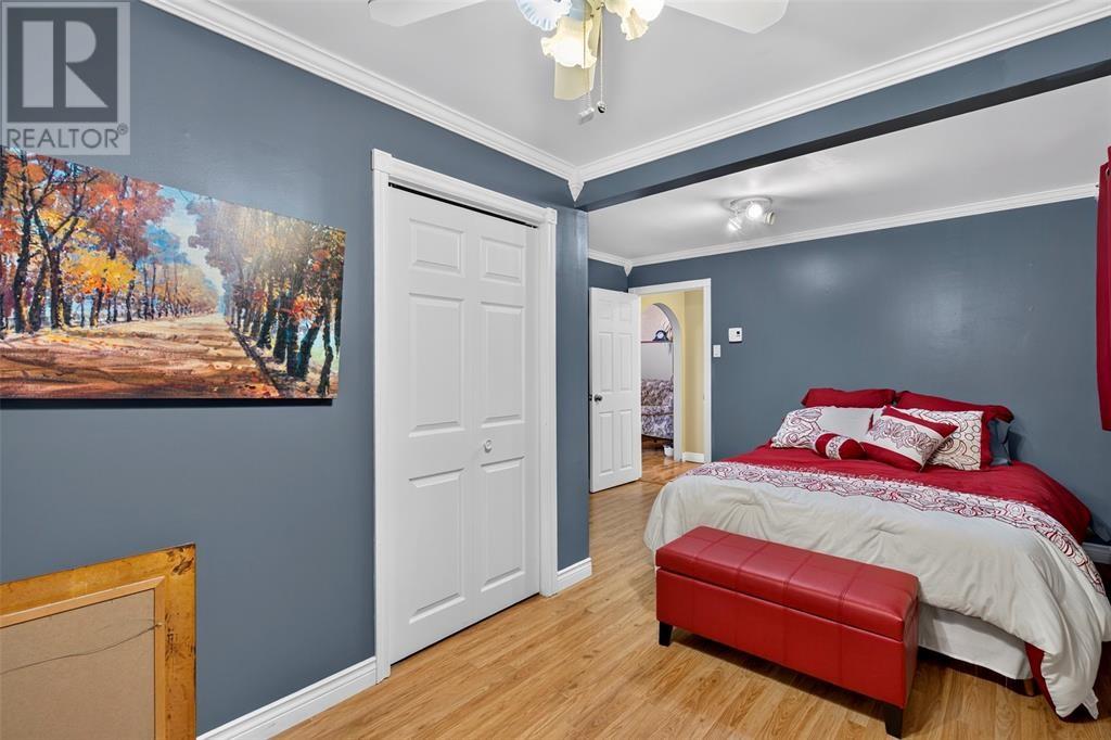 7 Leslie Street Property Photo 44