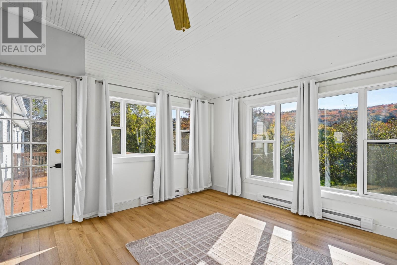 44-48 Beach Avenue Property Photo 17