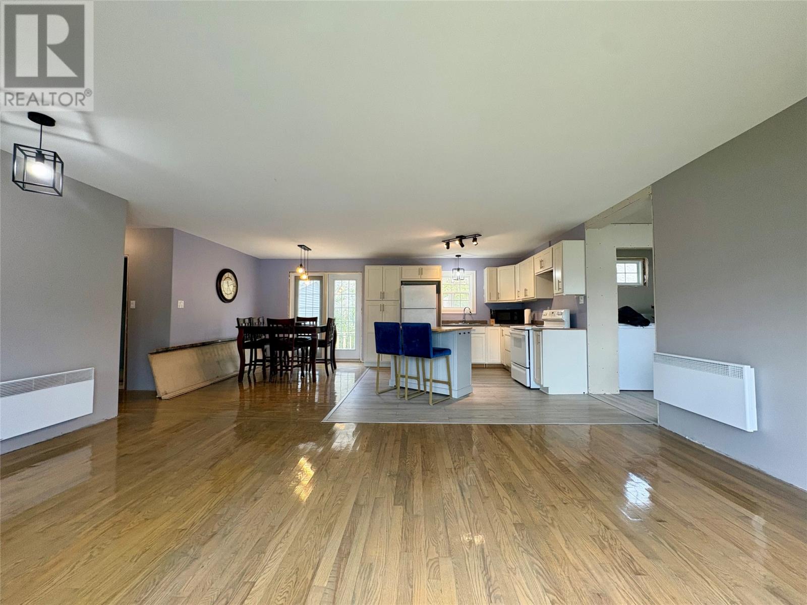 32 Main Street Property Photo 10