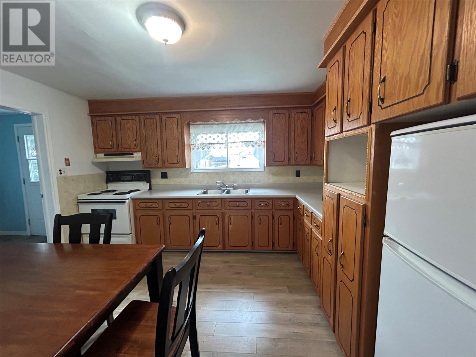 10 Whitmore Street Property Photo 13
