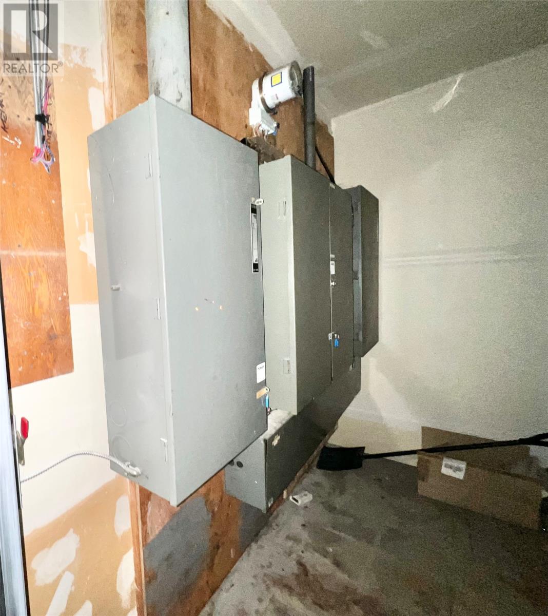 105 Lincoln Road Property Photo 12