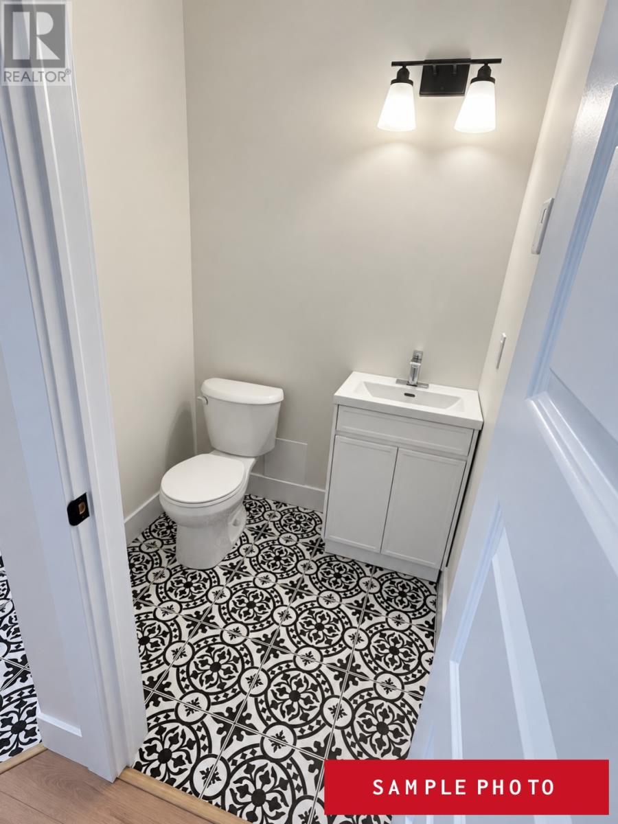 7 Carol Crescent Property Photo 6