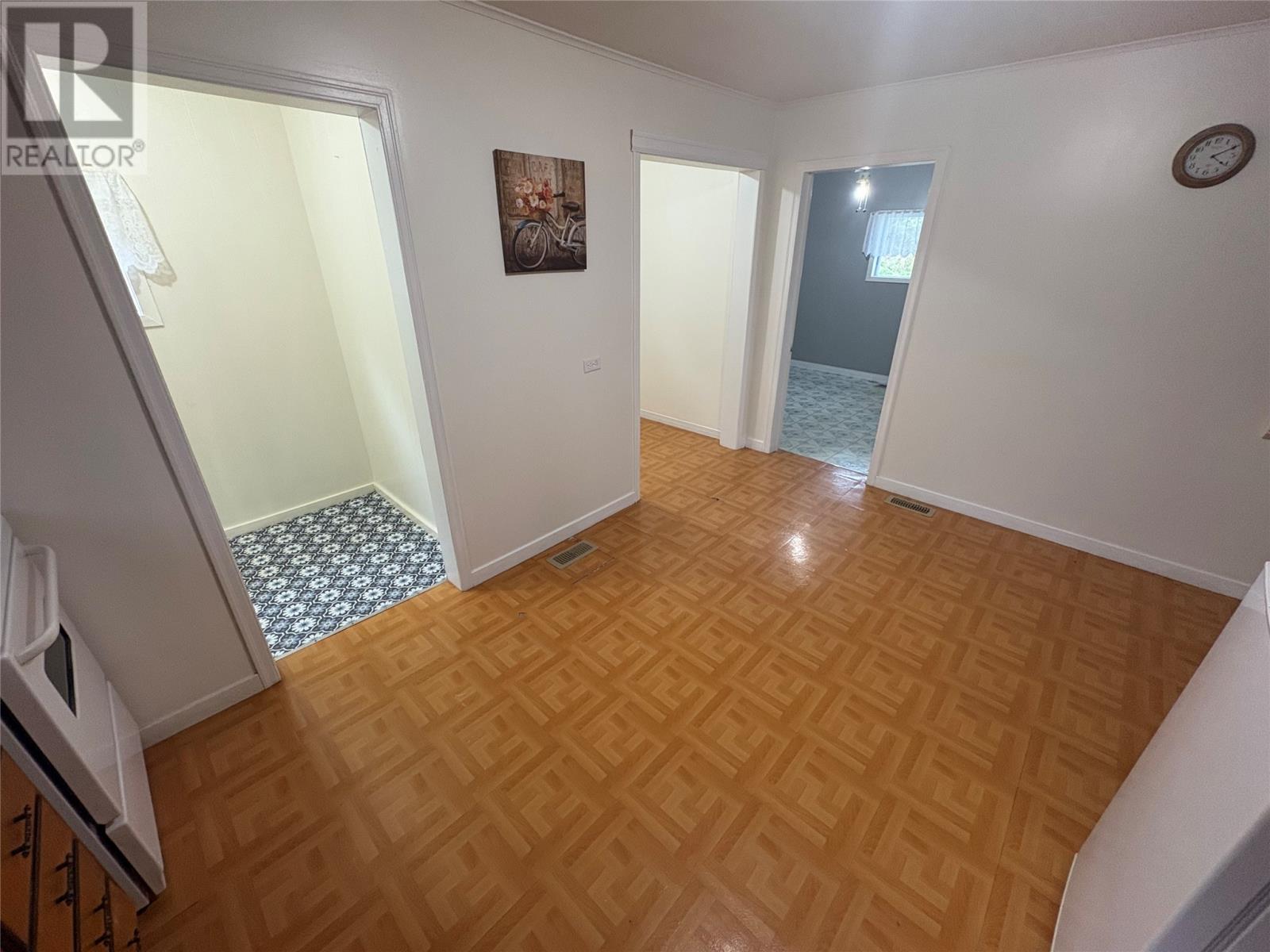 3 Davis Lane Property Photo 20