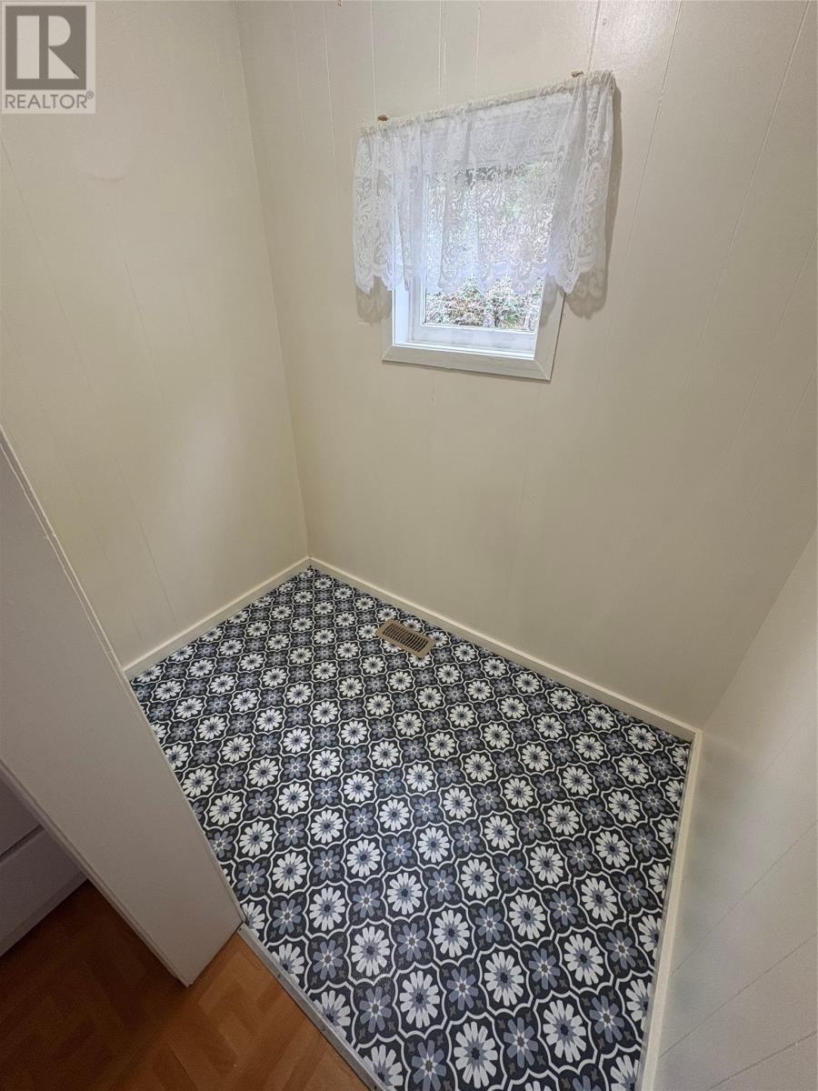 3 Davis Lane Property Photo 21
