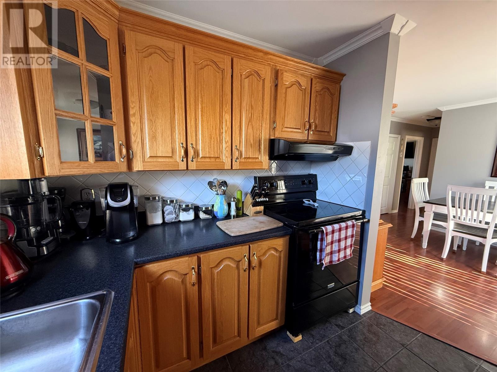 2 & 2a Willcotts Lane Property Photo 12