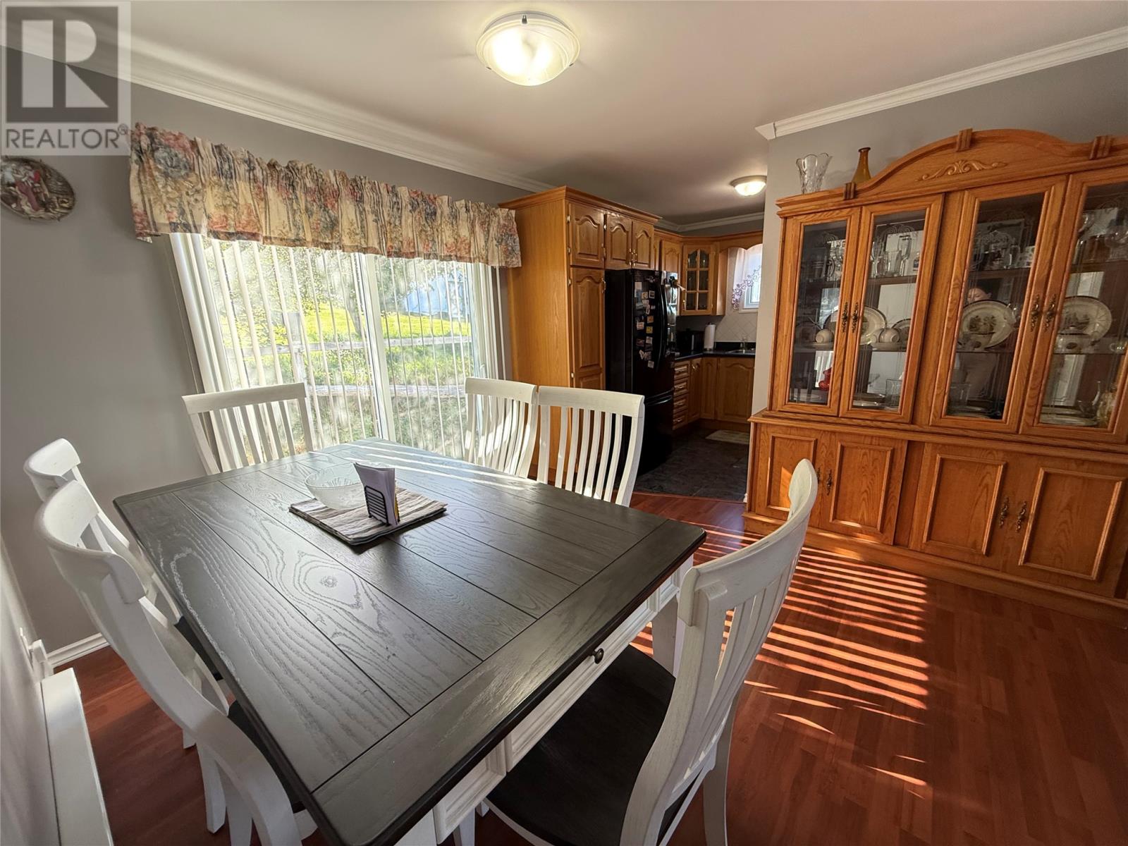 2 & 2a Willcotts Lane Property Photo 13
