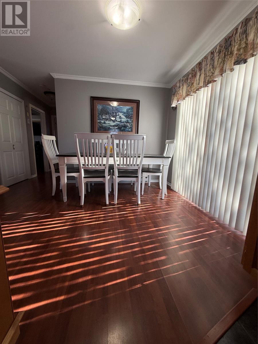 2 & 2a Willcotts Lane Property Photo 14