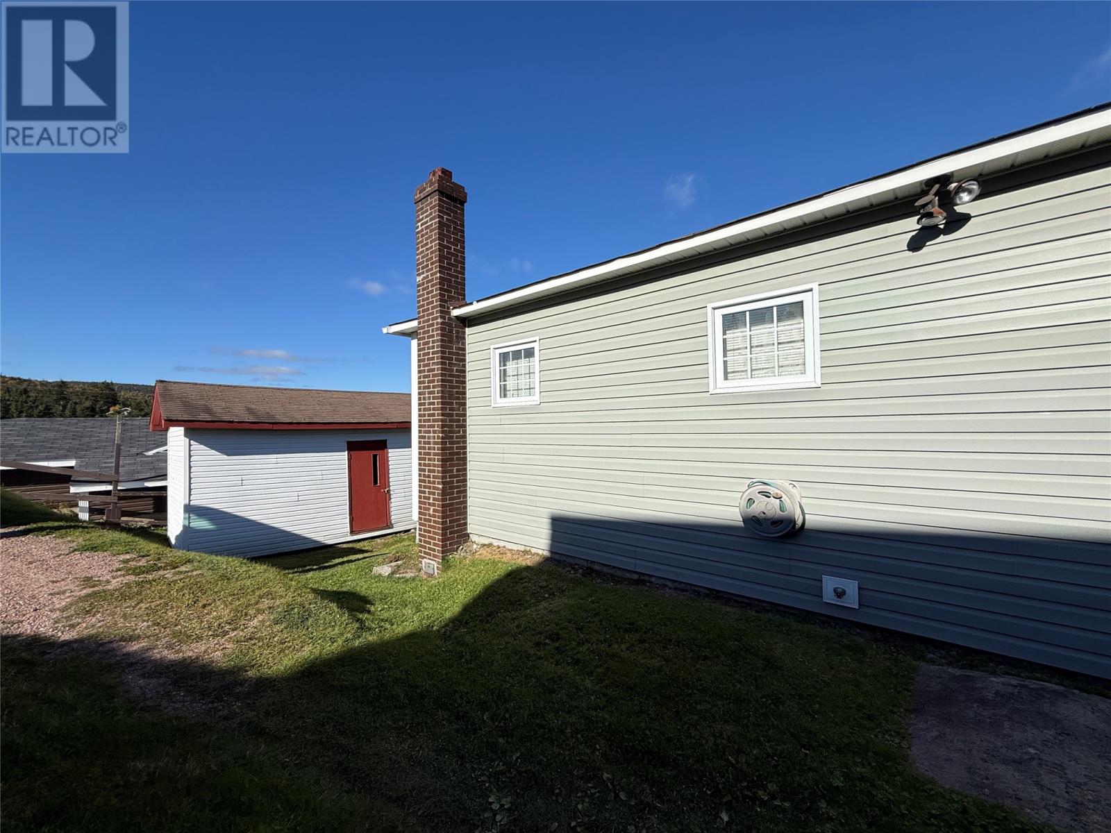 2 & 2a Willcotts Lane Property Photo 20