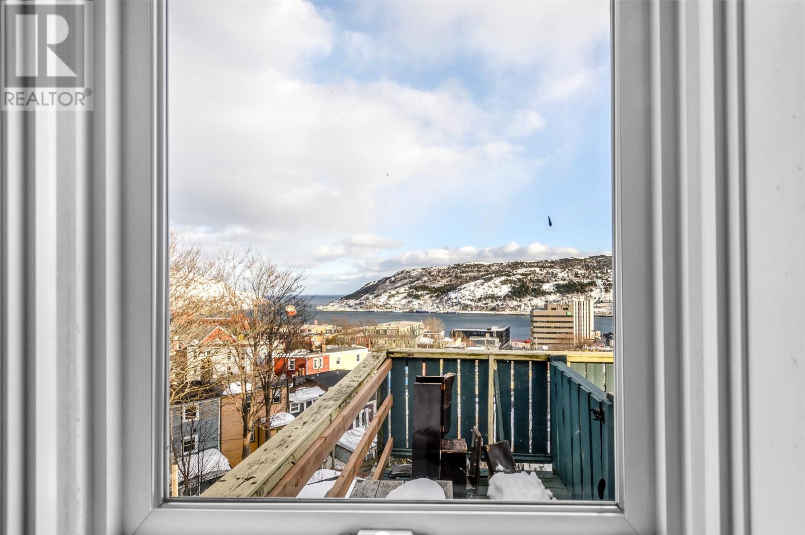 35 Queens Road Property Photo 18