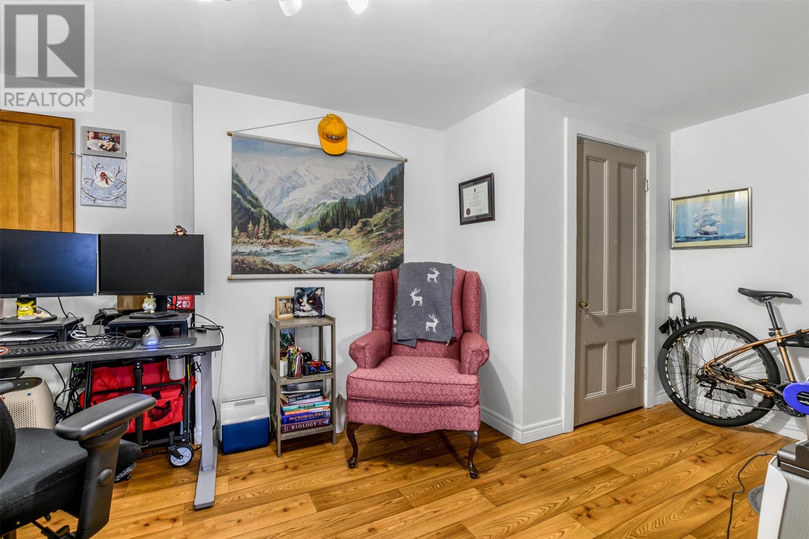 35 Queens Road Property Photo 31