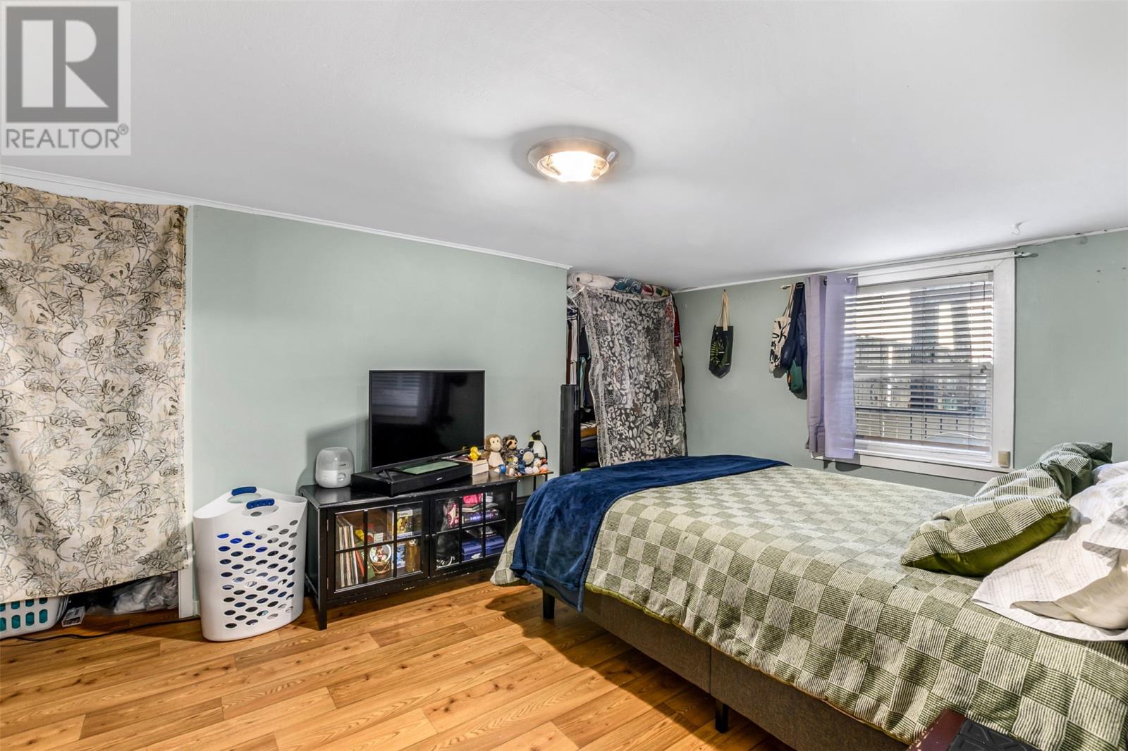 35 Queens Road Property Photo 35