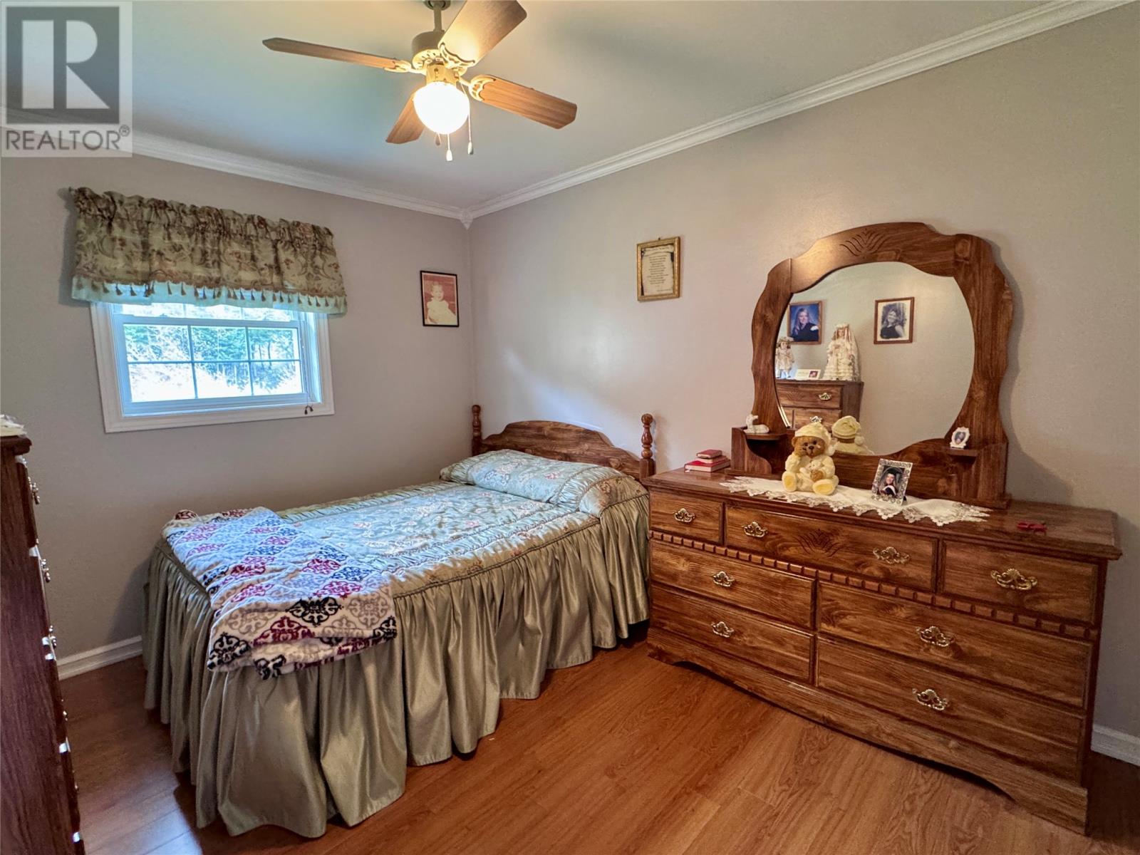 16 Elms Place Property Photo 11