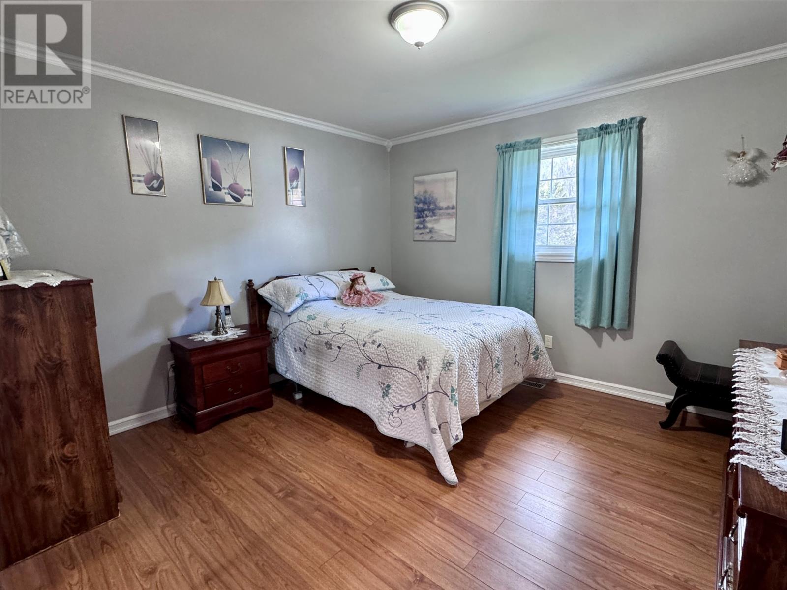 16 Elms Place Property Photo 12