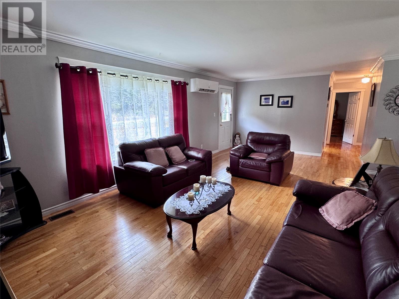 16 Elms Place Property Photo 14