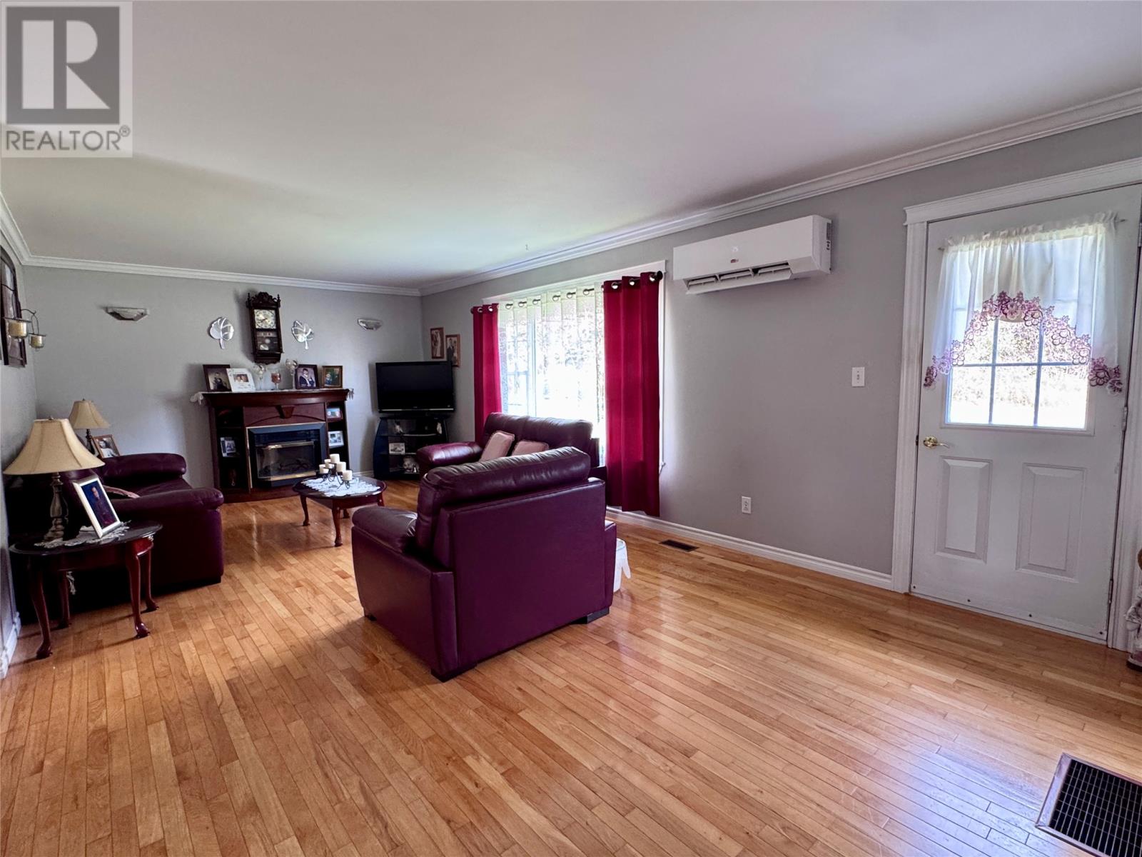 16 Elms Place Property Photo 15