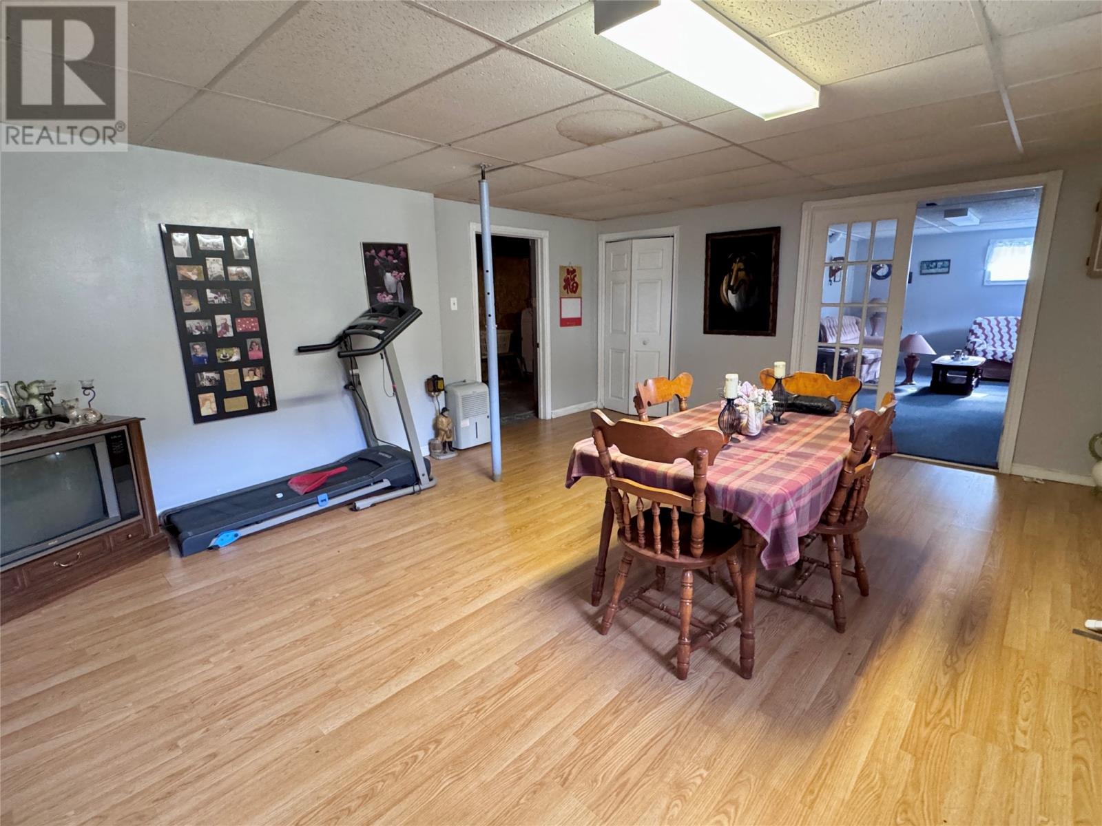 16 Elms Place Property Photo 19