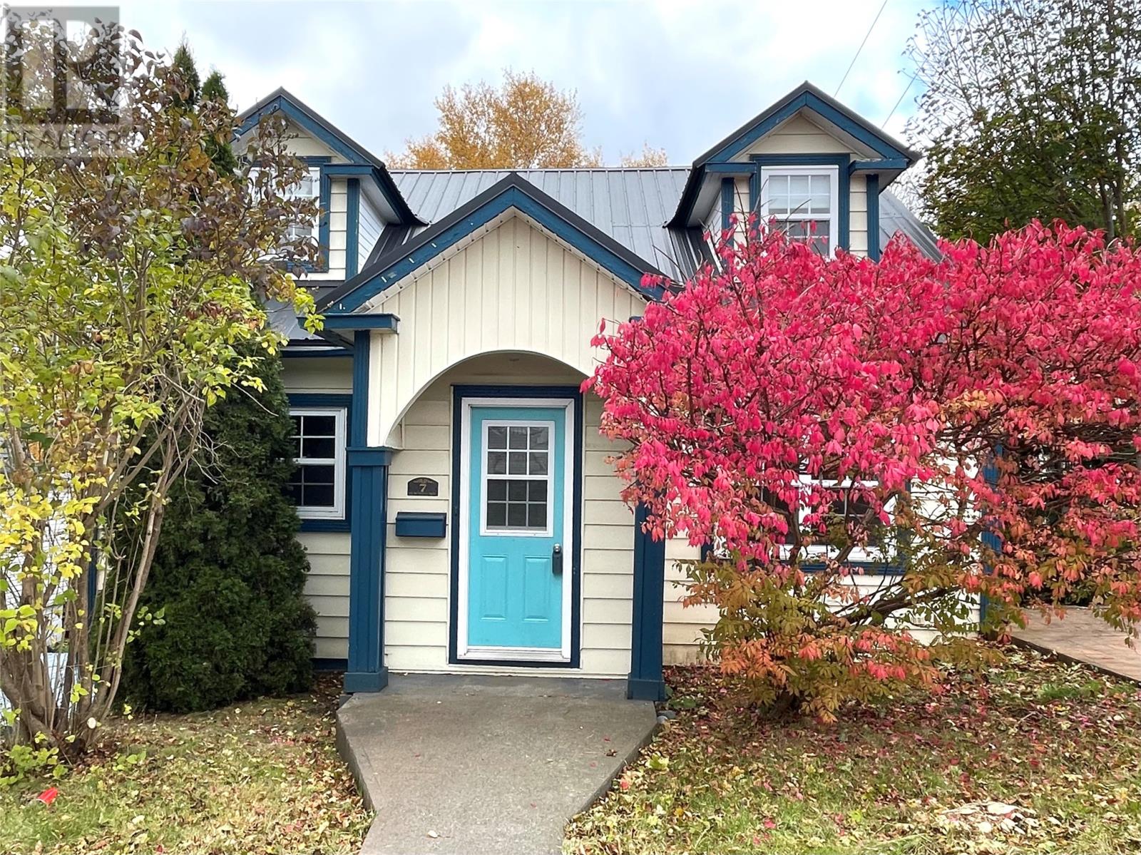 7 Beaumont Avenue Property Photo 1
