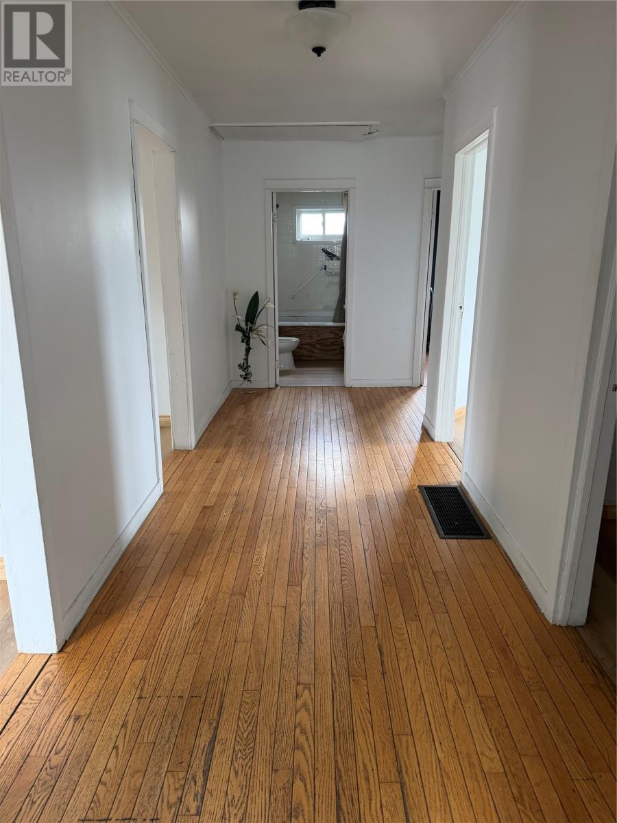 9 Fords Road Property Photo 5