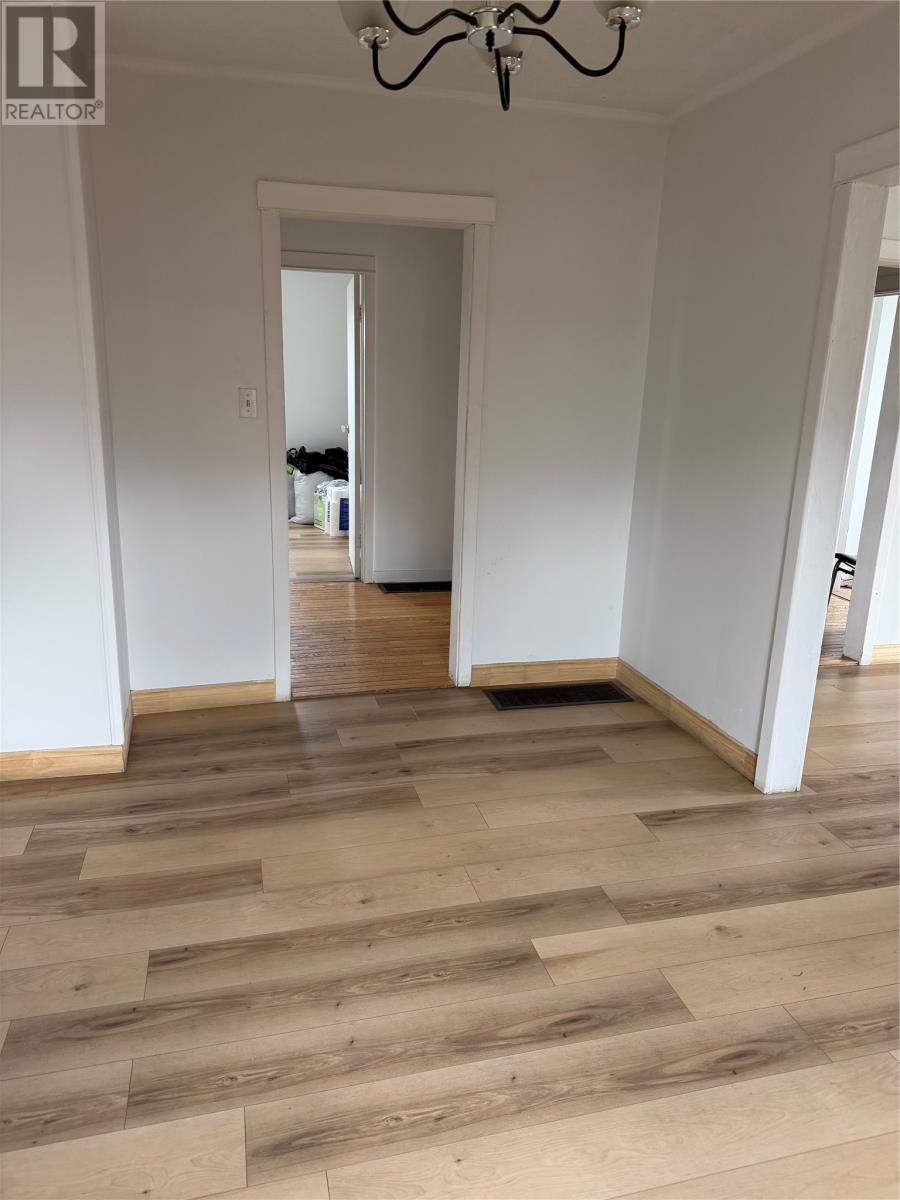 9 Fords Road Property Photo 8