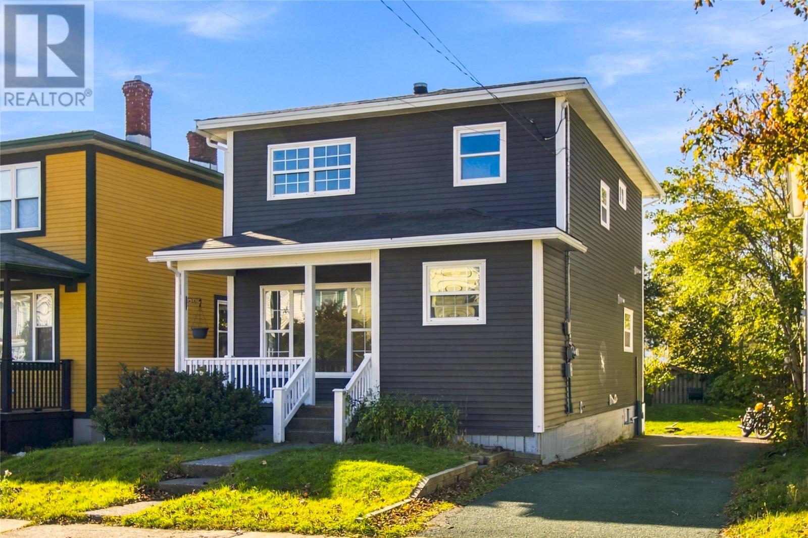 31 Smith Avenue Property Photo 2