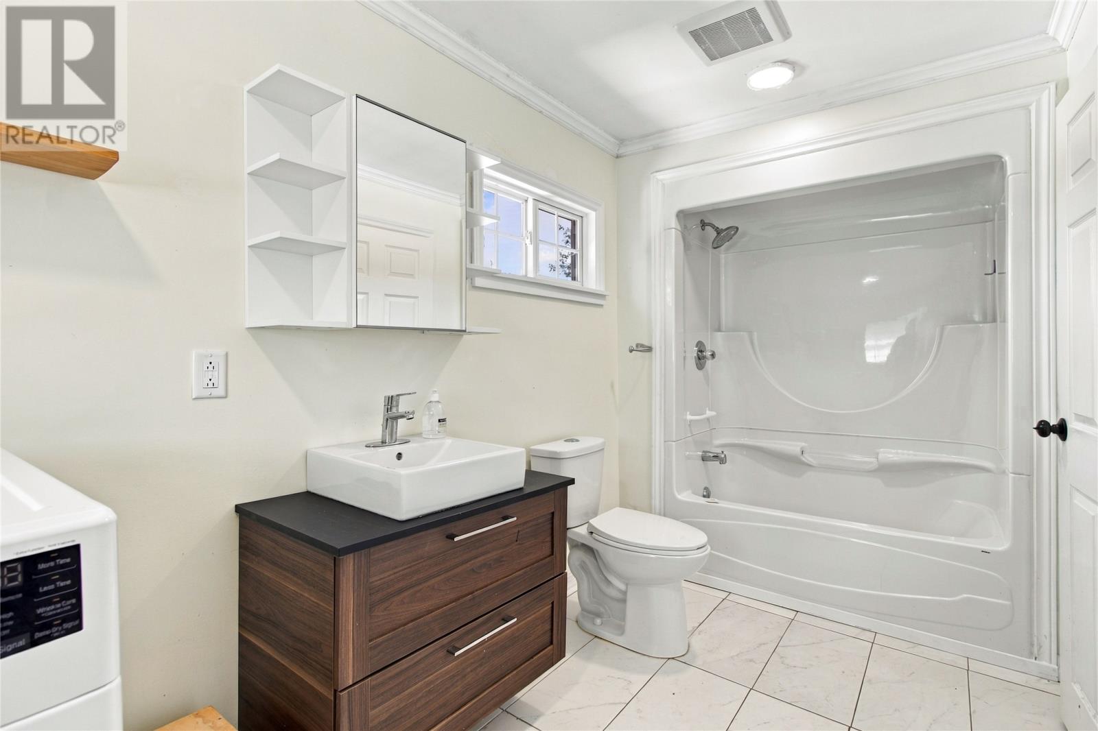 31 Smith Avenue Property Photo 20