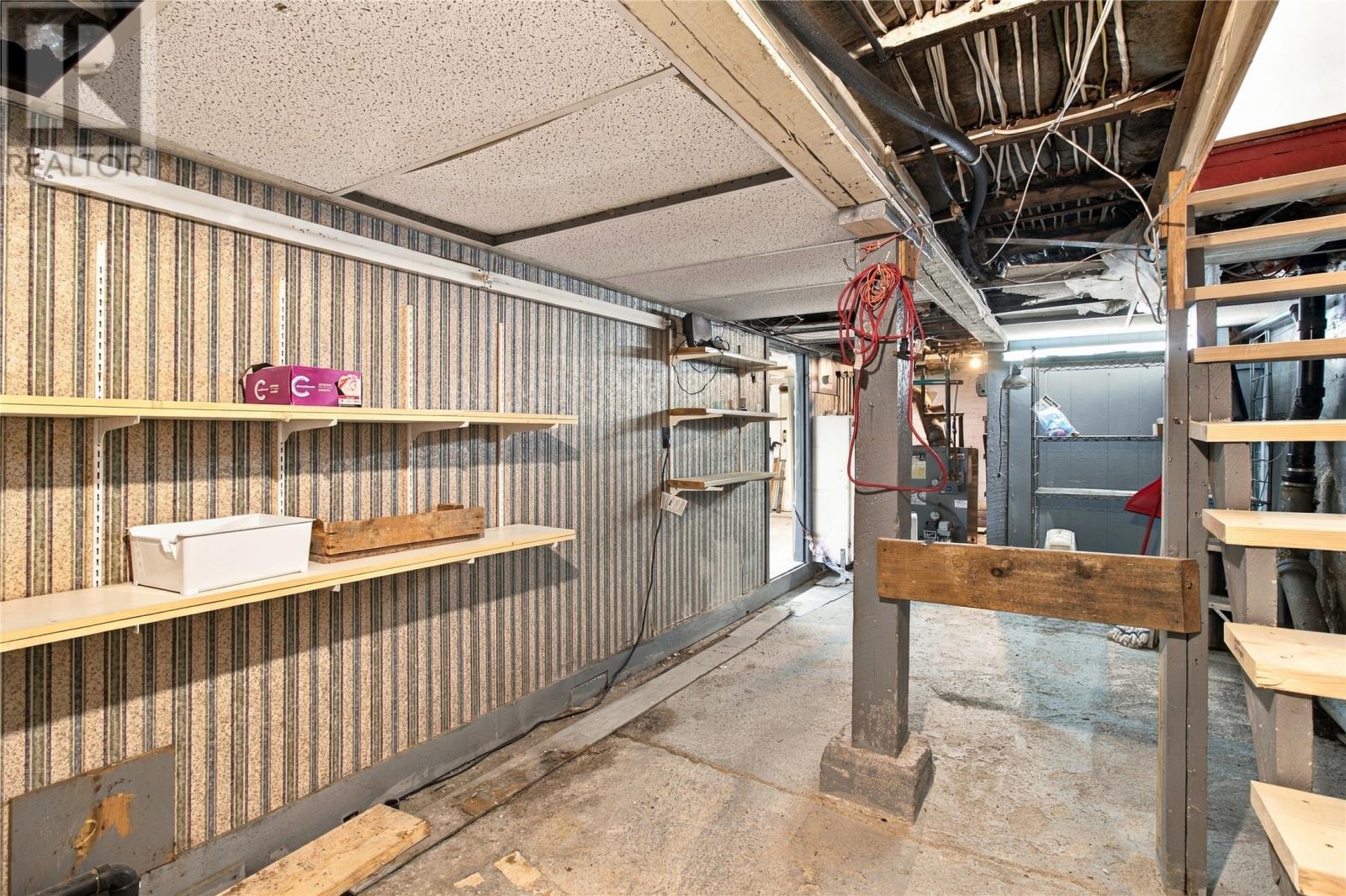 31 Smith Avenue Property Photo 27