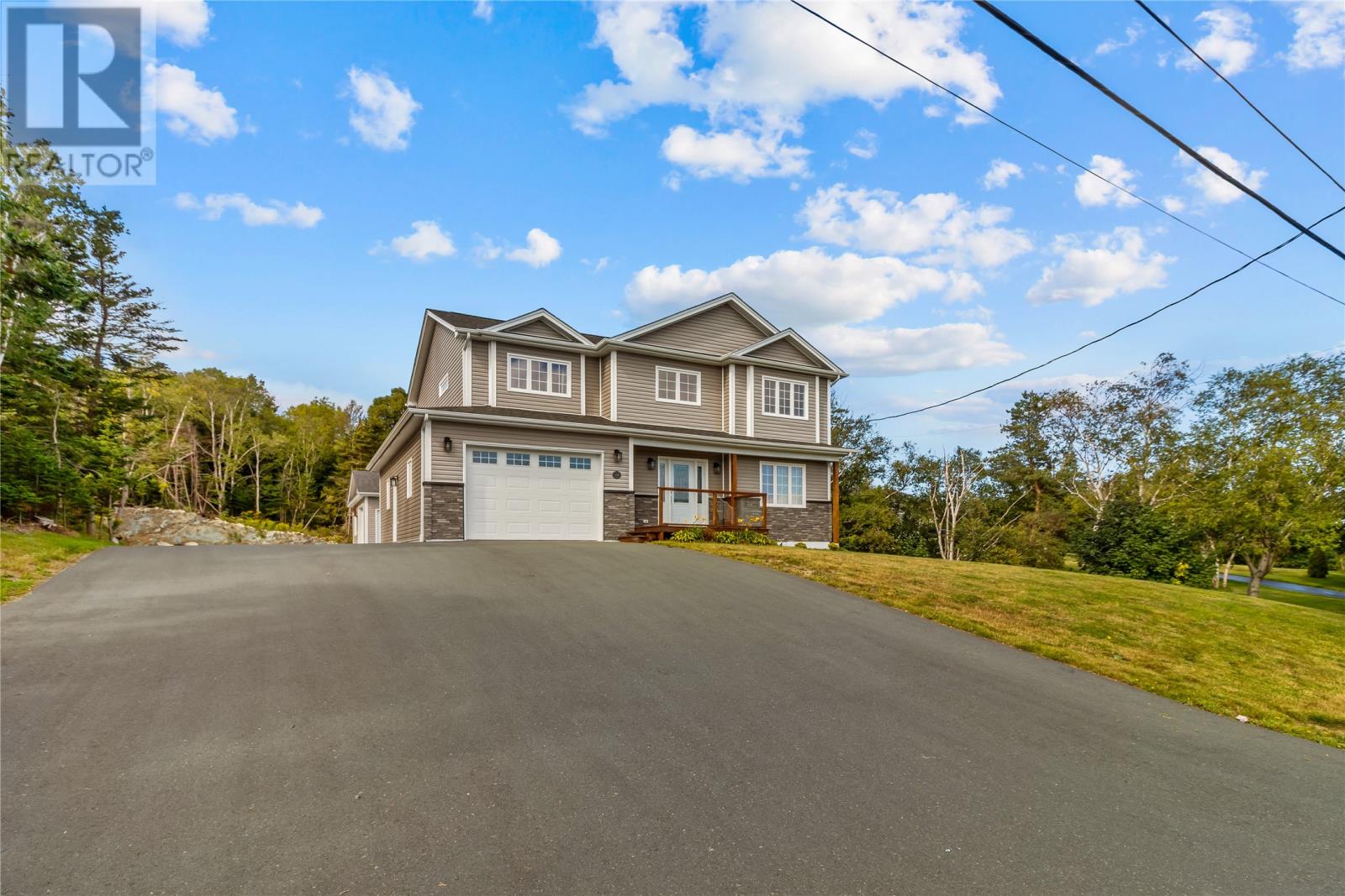 108 Country Drive Property Photo 2