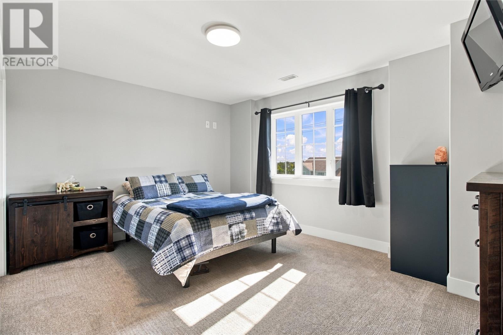 108 Country Drive Property Photo 18