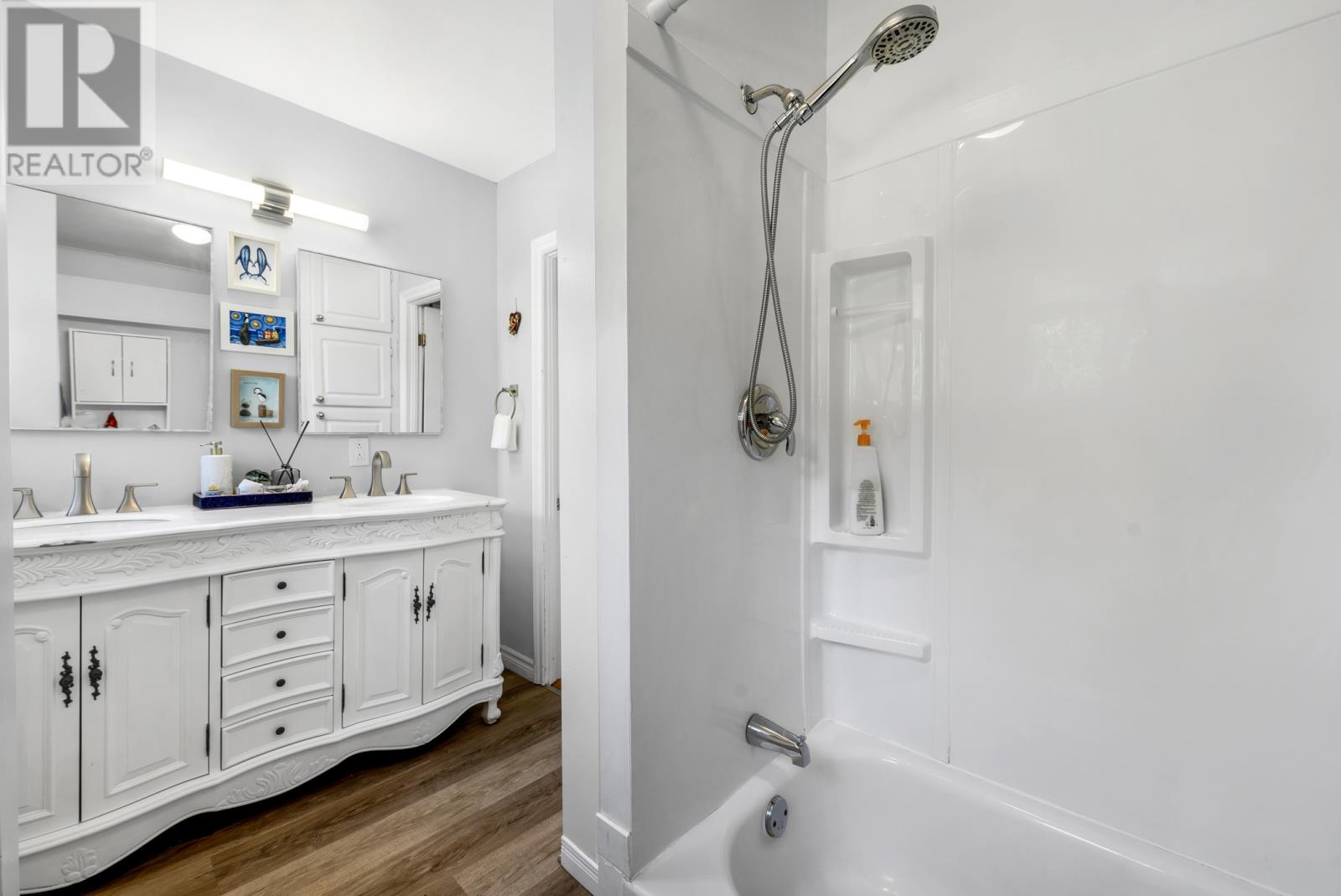 38 Smith Avenue Property Photo 25
