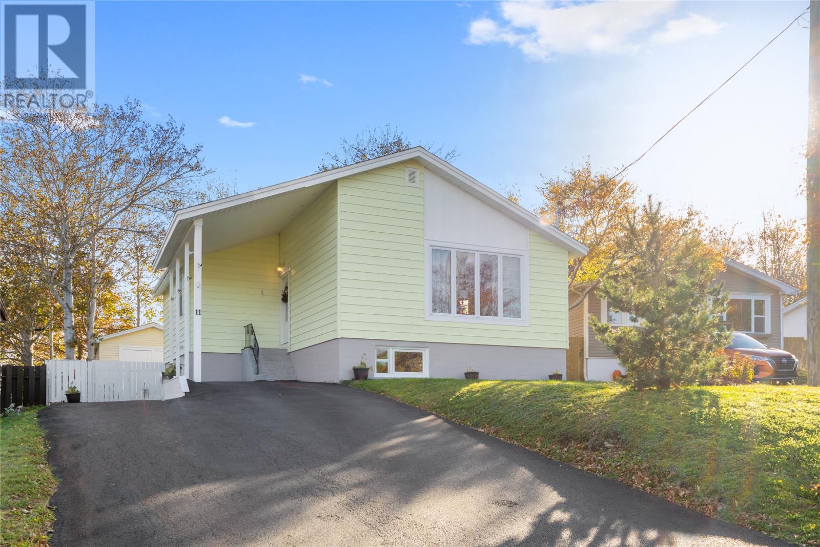 11 Valleyview Avenue Property Photo 1