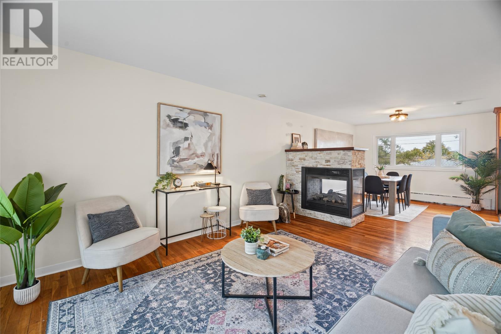 7 Macpherson Avenue Property Photo 6