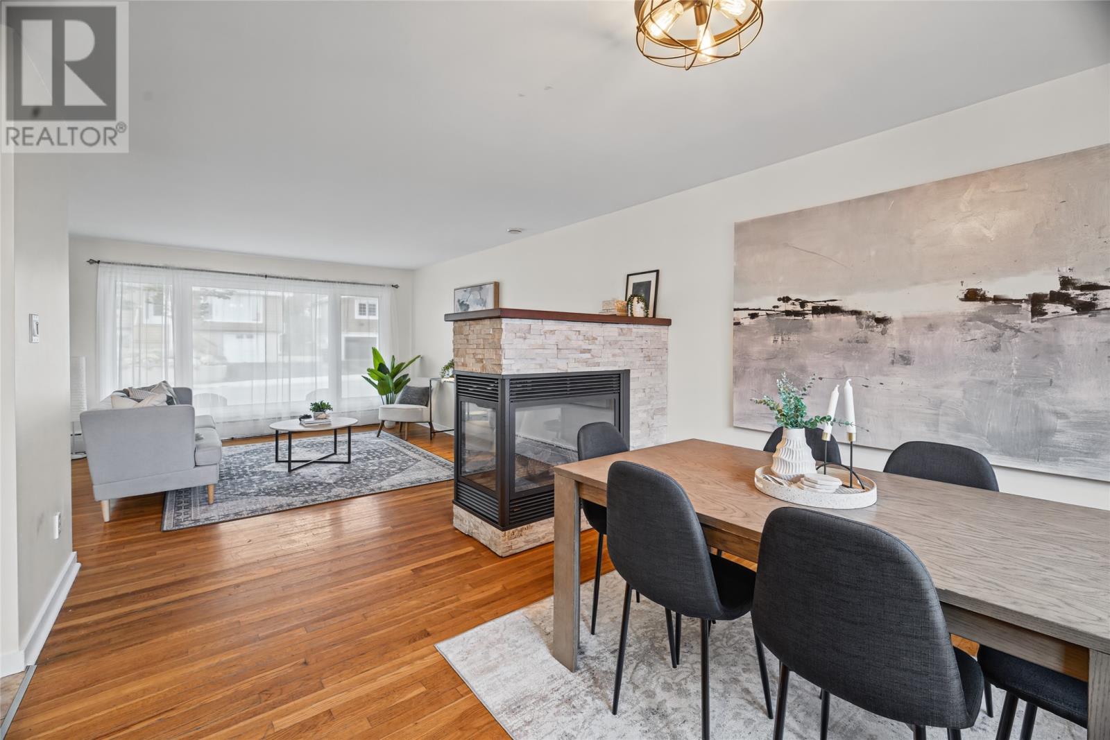 7 Macpherson Avenue Property Photo 11