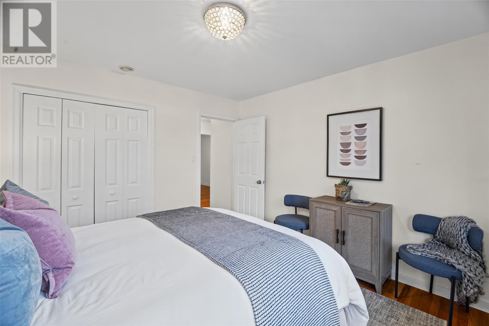 7 Macpherson Avenue Property Photo 19