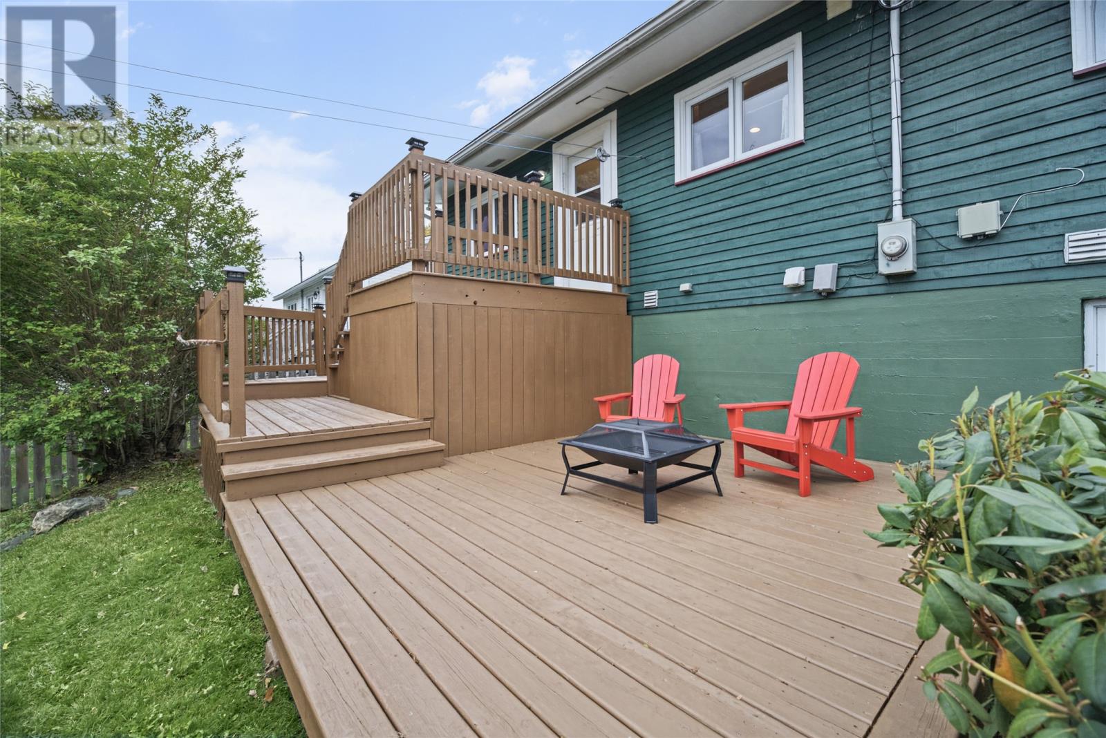7 Macpherson Avenue Property Photo 35