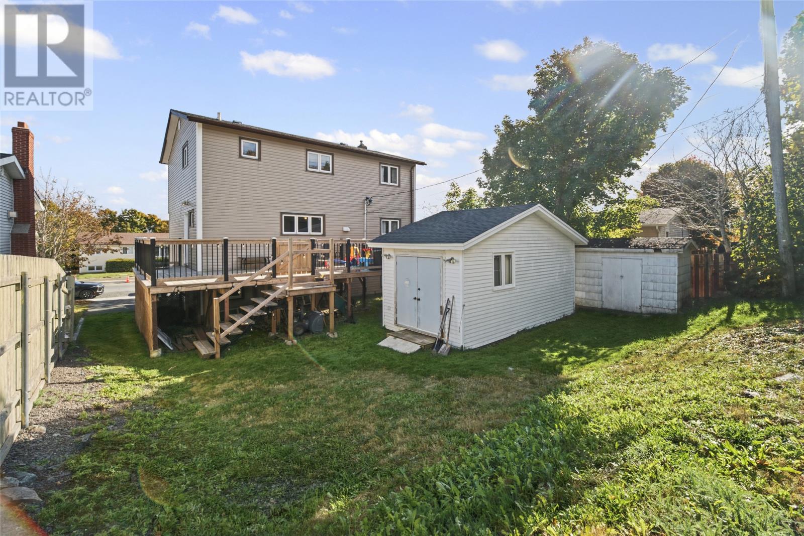 84 Canada Drive Property Photo 4