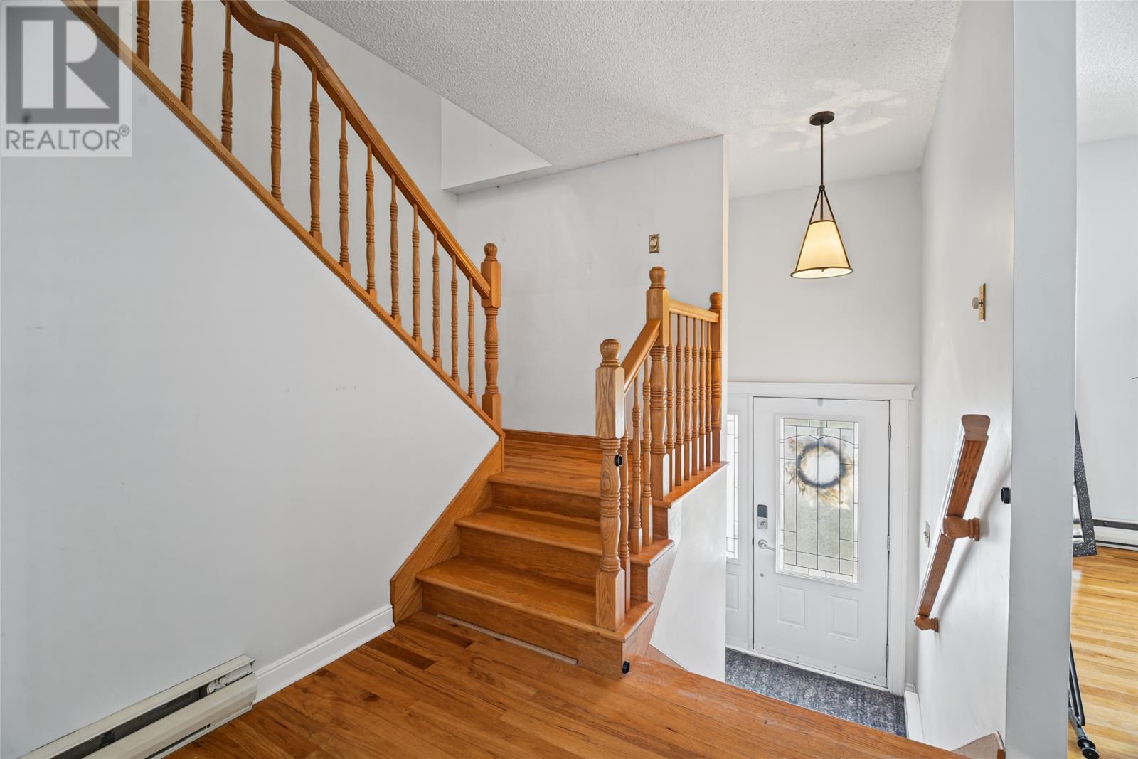 84 Canada Drive Property Photo 7
