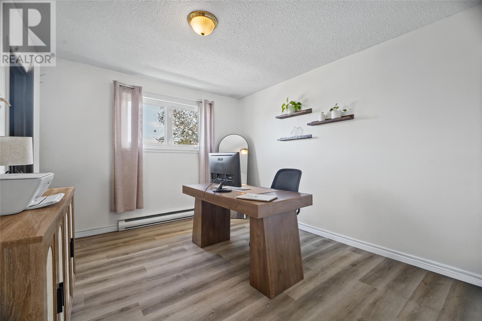 84 Canada Drive Property Photo 19