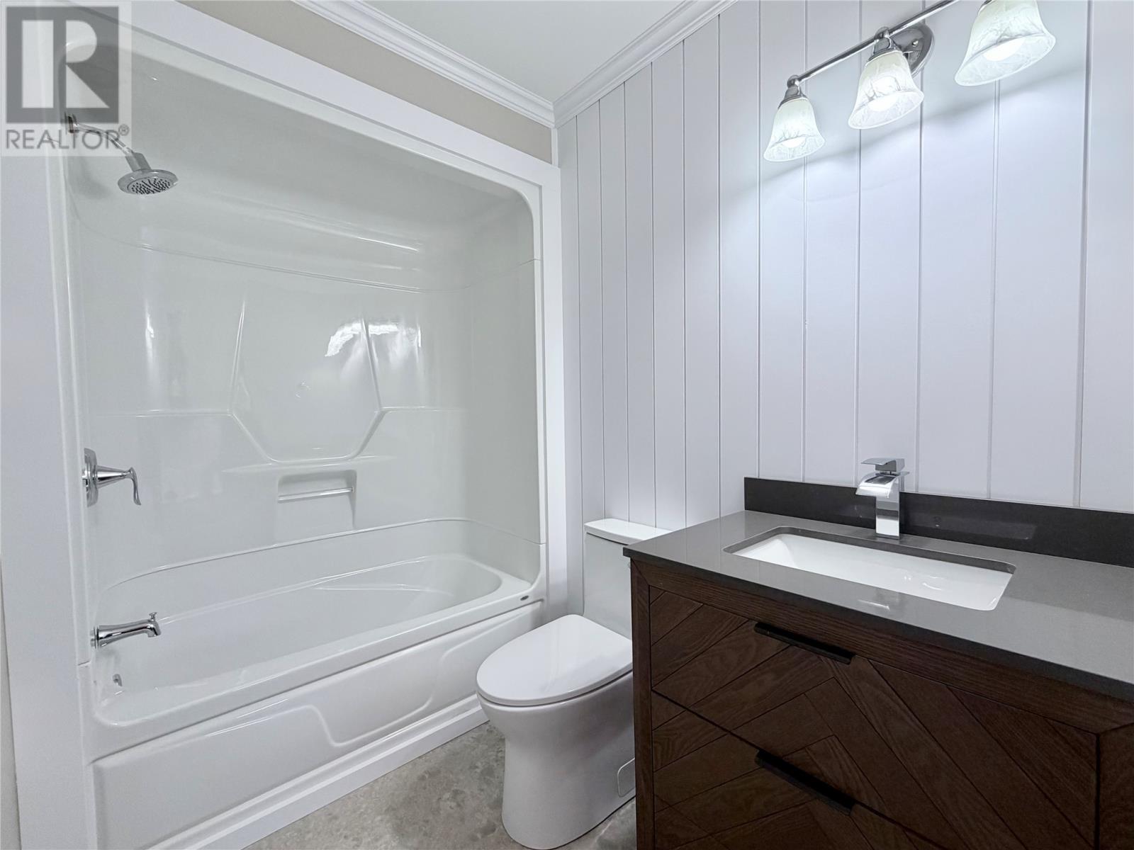 14 Fifth Avenue Property Photo 7