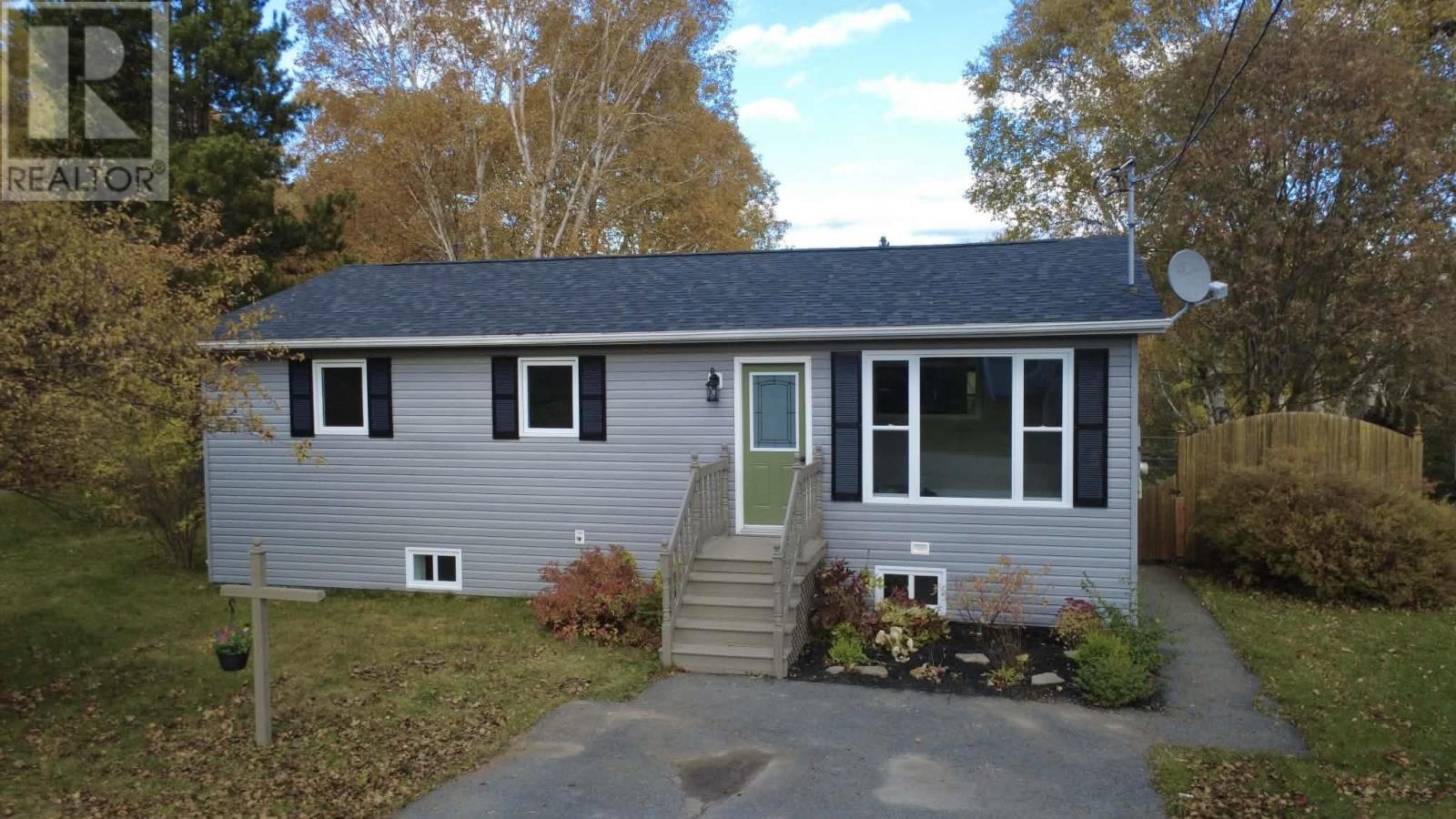 14 Fifth Avenue Property Photo 24