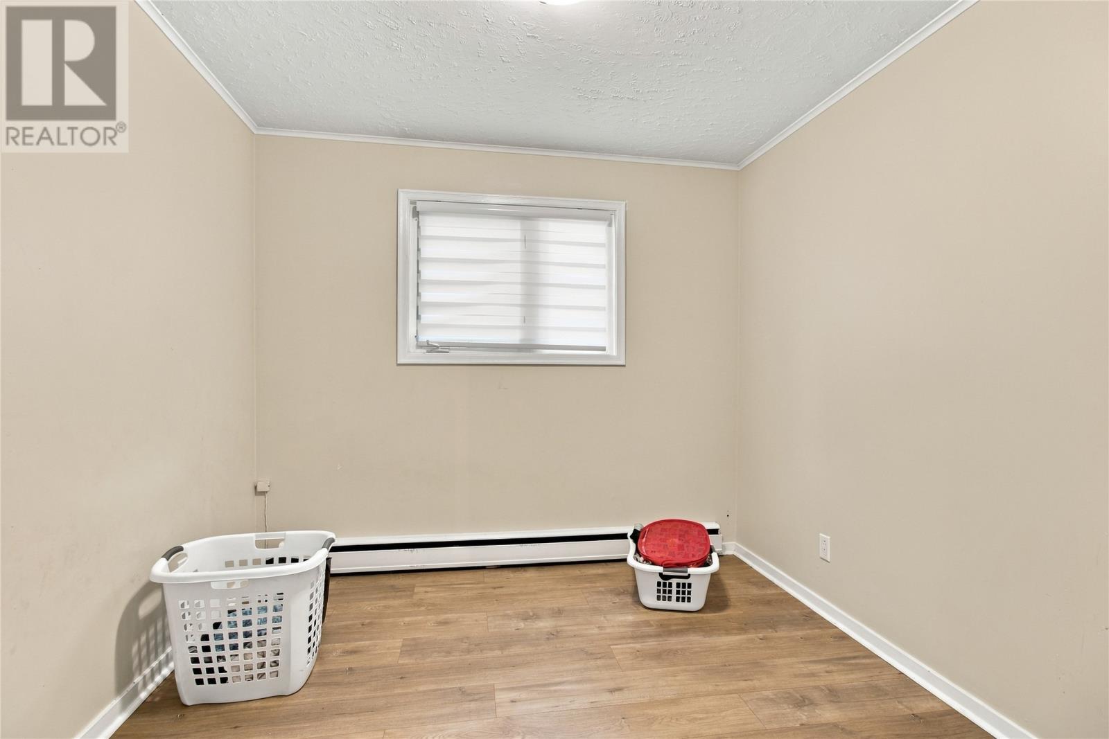 16 Dunscombe Place Property Photo 19