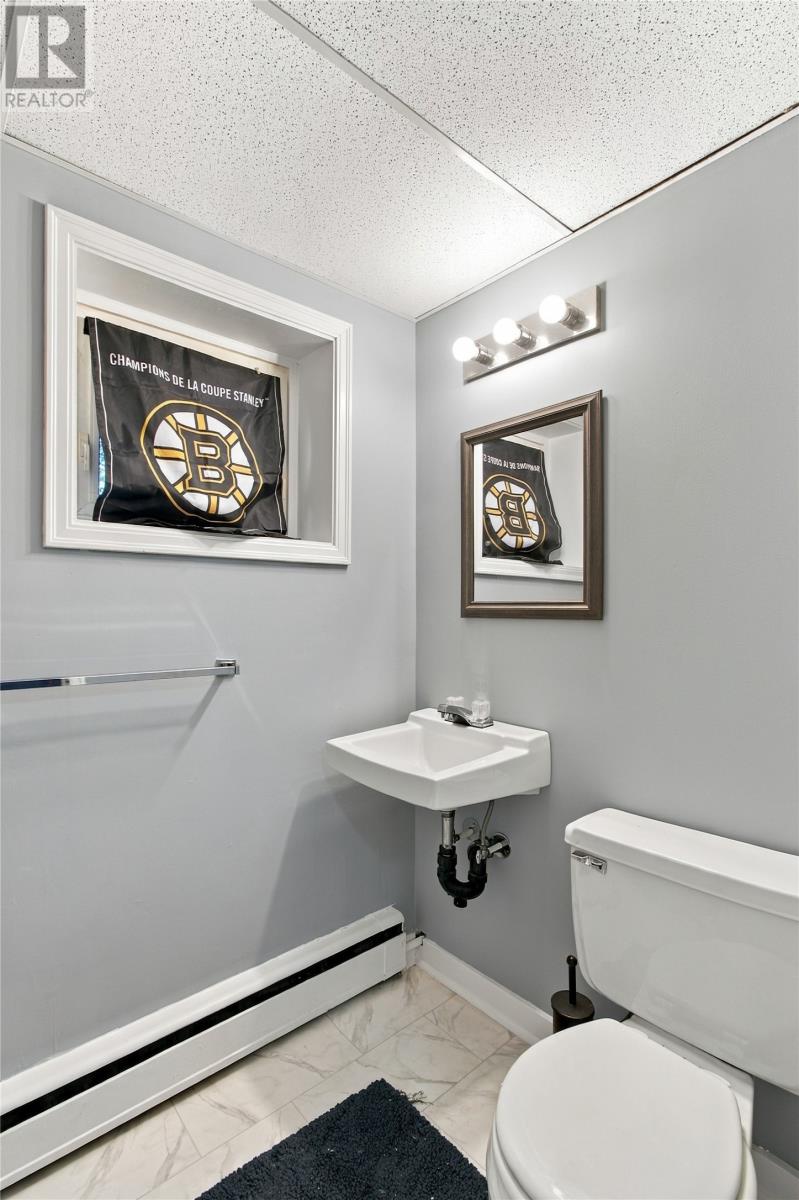16 Dunscombe Place Property Photo 23