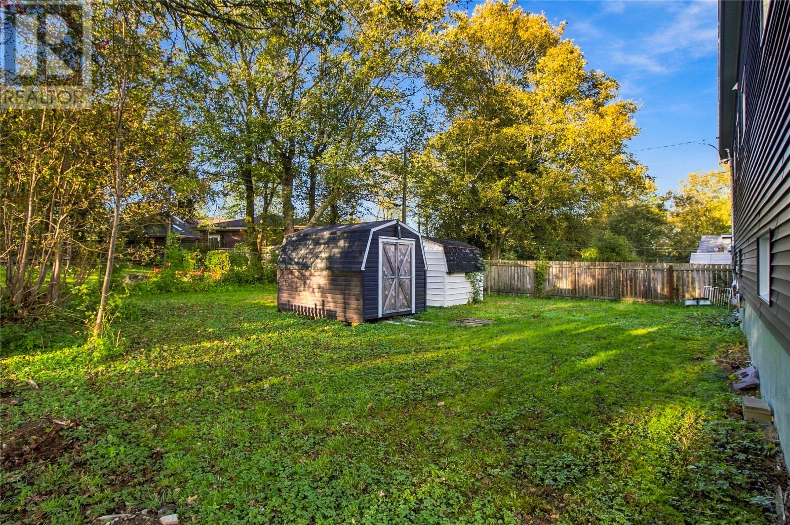 16 Dunscombe Place Property Photo 31
