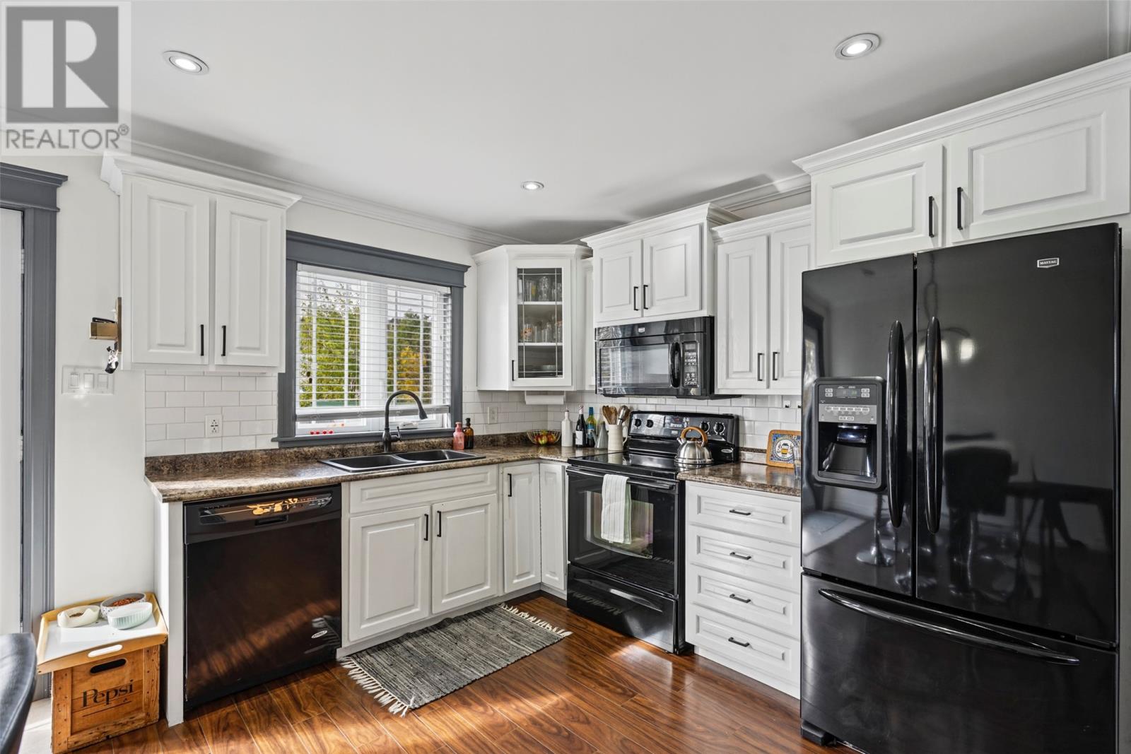 14 Humphrey Street Property Photo 18