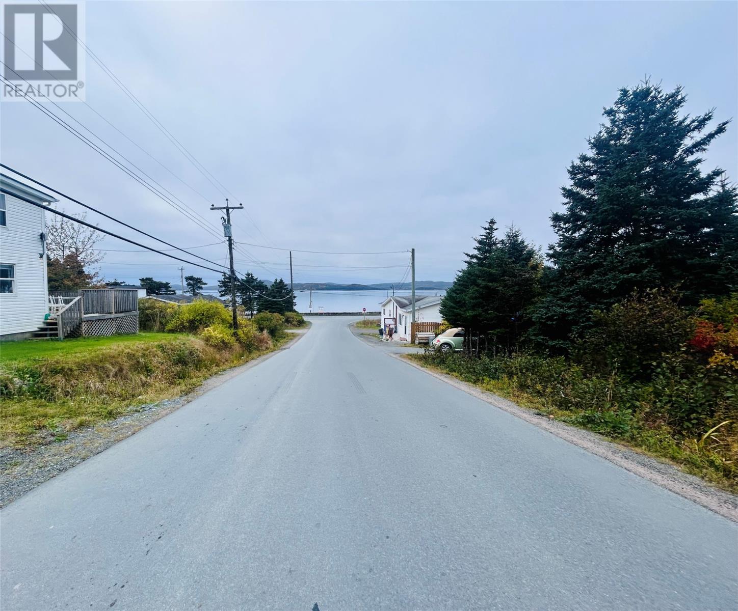 5 Hill Road Property Photo 2