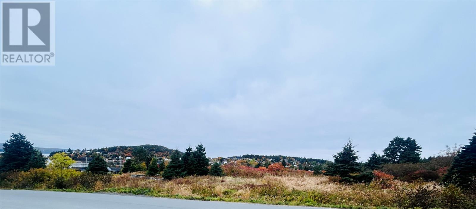 5 Hill Road Property Photo 8
